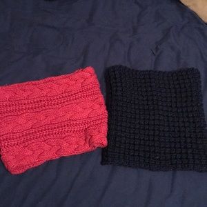 Bundle two new scarves
